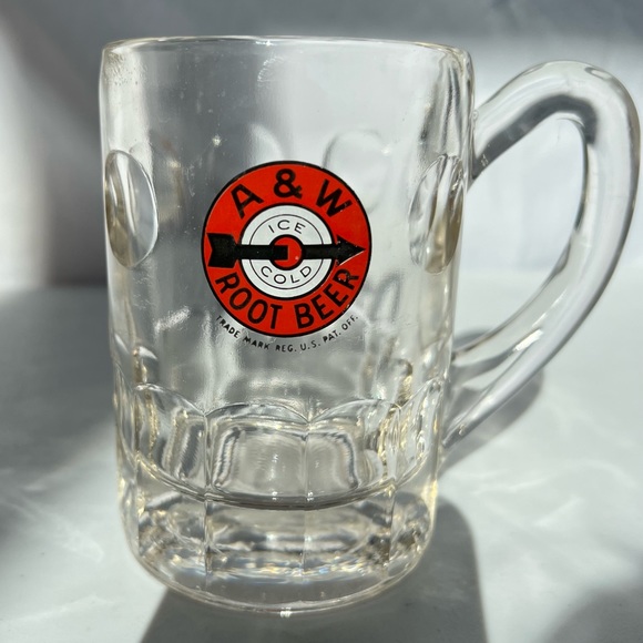 Vintage 1958 A&W Root Beer Mug - Picture 4 of 6